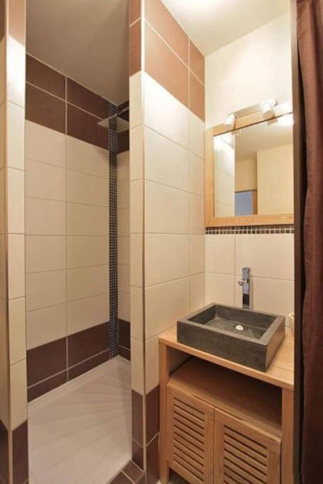 Appartement Avec Ascenseur La Defense Courbevoie Dış mekan fotoğraf