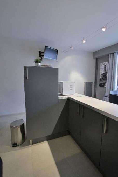 Appartement Avec Ascenseur La Defense Courbevoie Dış mekan fotoğraf